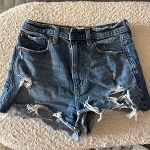 Abercrombie The Mom High Rise Denim Short in Dark wash